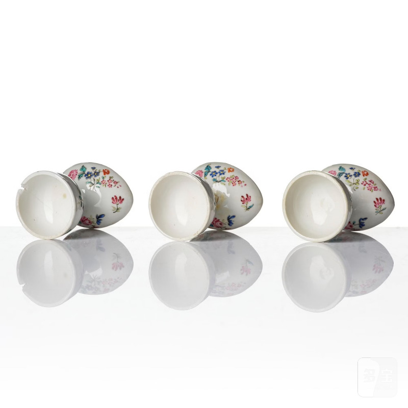 A set of six famille rose egg cups, - 图8